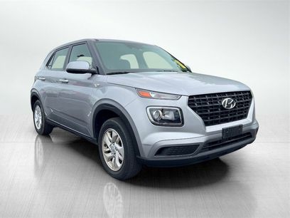 Used 2024 Hyundai Venue SE