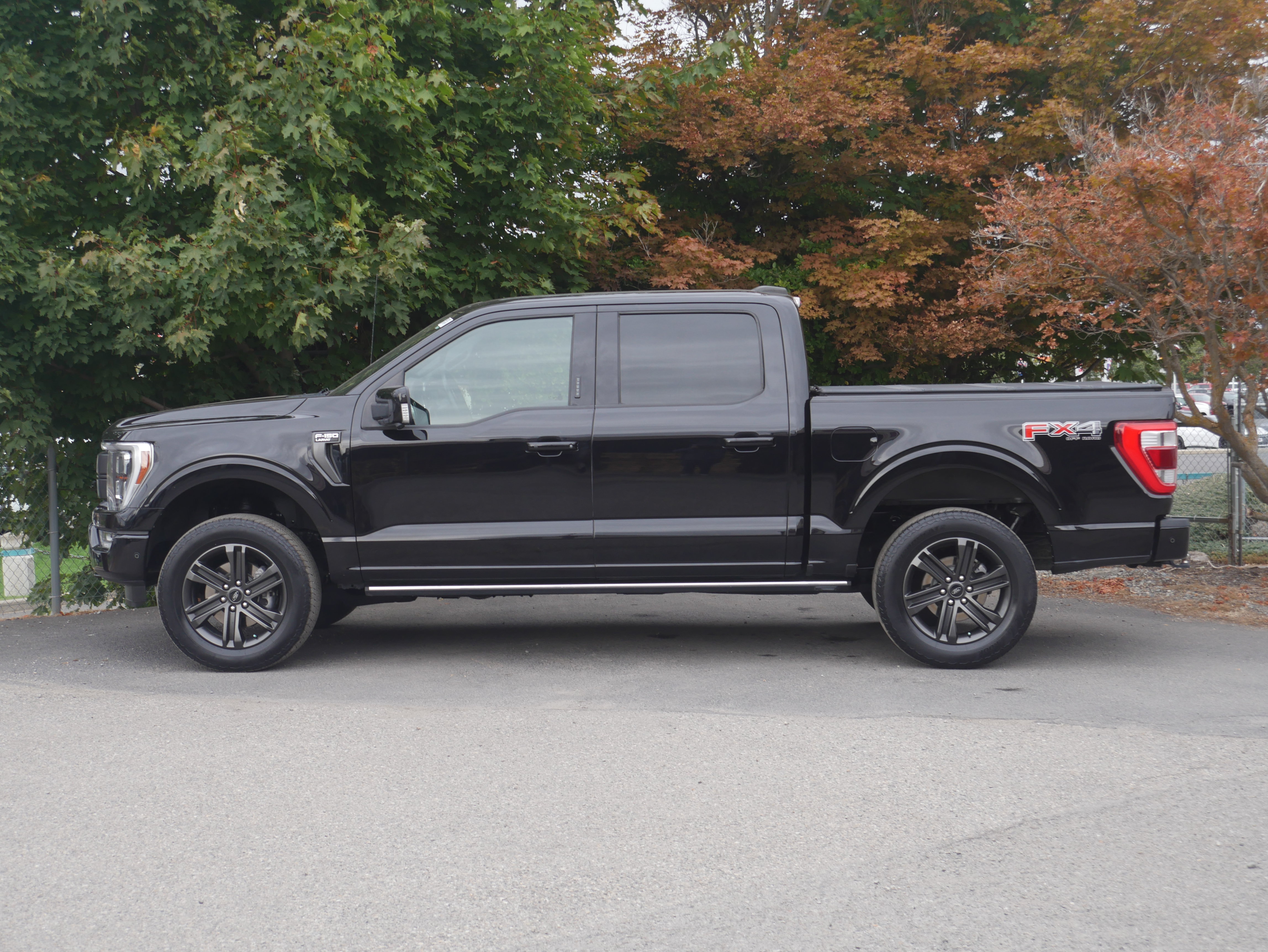 Certified 2021 Ford F150 Lariat w/ Equipment Group 502A High AWD/4WD image 18
