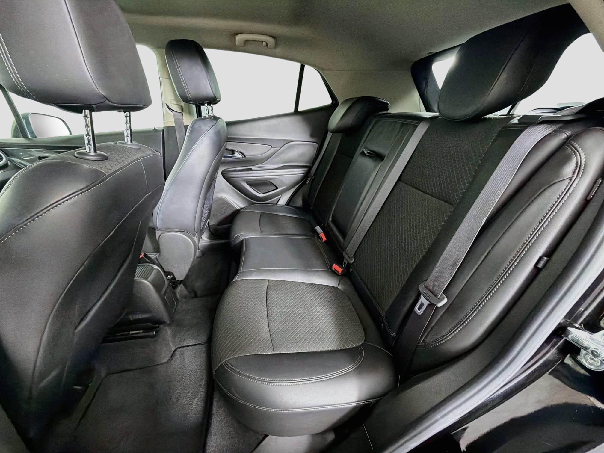 Used 2019 Buick Encore Preferred FWD image 25