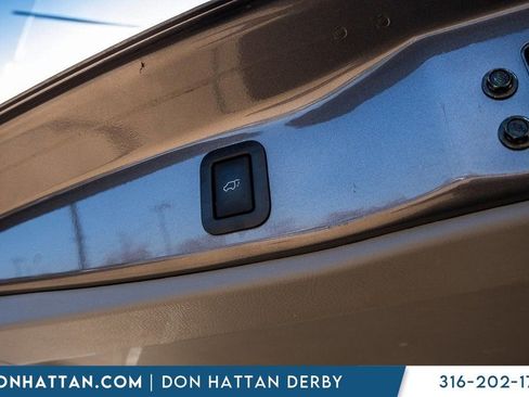 Used 2019 Toyota Highlander Limited Platinum image 34