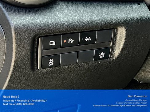 Used 2025 Nissan Versa S w/ Trunk Package FWD image 7