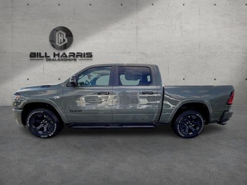 New 2026 RAM 1500 4x4 Crew Cab image 10