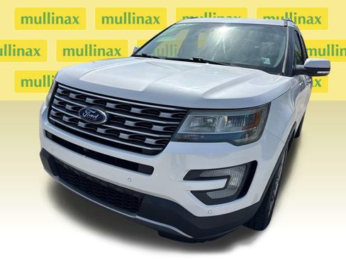 Used 2016 Ford Explorer Limited FWD image 10