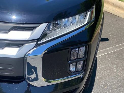 Used 2022 Mitsubishi Outlander Sport LE FWD image 5
