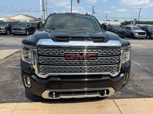 Used 2022 GMC Sierra 3500 Denali w/ Denali Ultimate Package AWD/4WD image 8