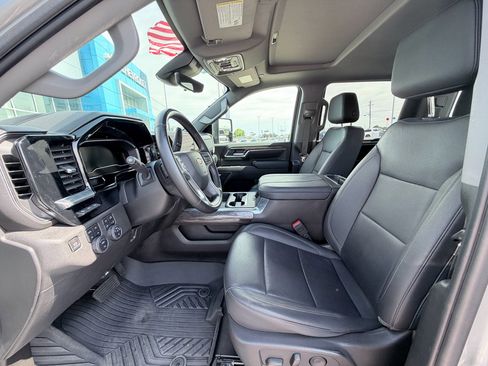 Used 2024 Chevrolet Silverado 2500 LTZ w/ LTZ Plus Package AWD/4WD image 22