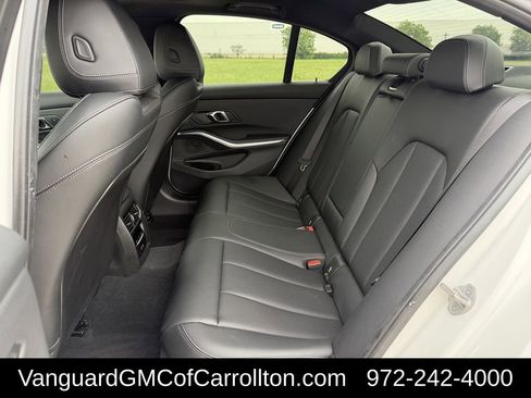 Used 2024 BMW 330i xDrive Sedan AWD/4WD image 28