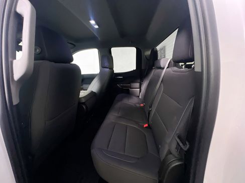 Used 2020 GMC Sierra 1500 SLE w/ SLE Value Package image 29