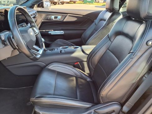 Used 2024 Ford Mustang GT Premium image 23