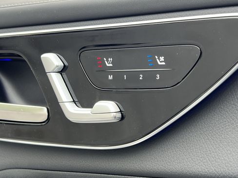 New 2026 Mercedes-Benz GLC 300 4MATIC image 40