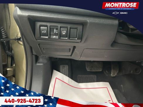 Used 2022 Subaru Outback Premium image 13