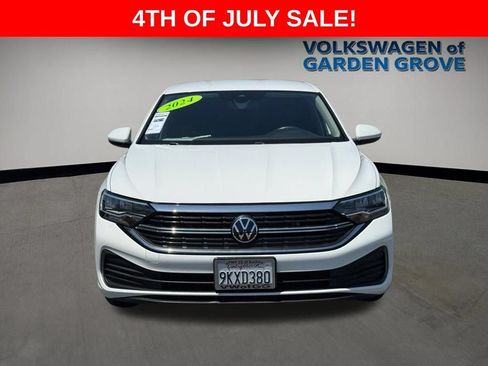 Used 2024 Volkswagen Jetta S FWD image 3