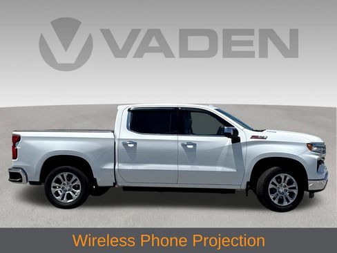 Used 2022 Chevrolet Silverado 1500 LTZ w/ LTZ Premium Package AWD/4WD image 25