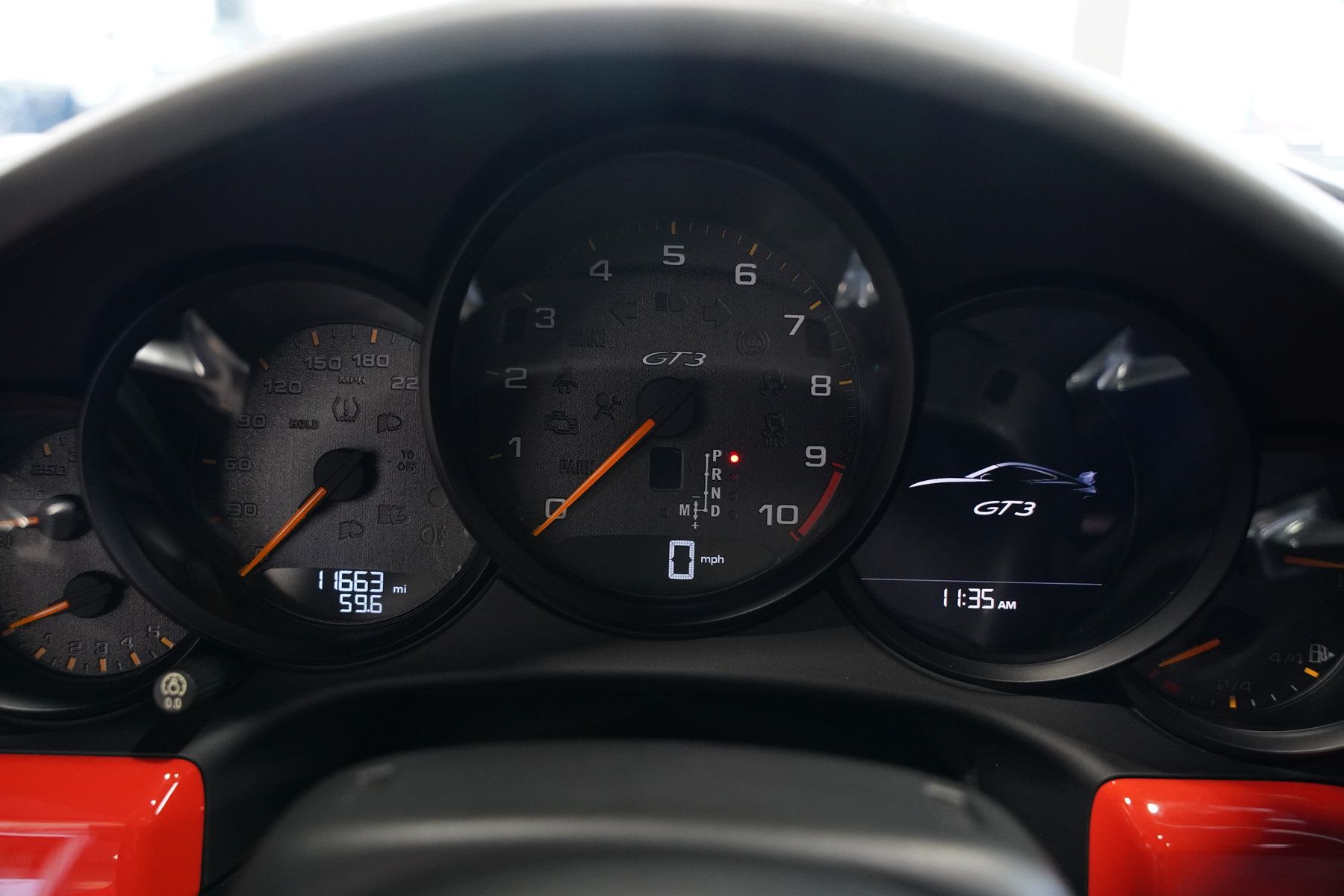 Used 2018 Porsche 911 GT3 RWD image 34