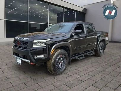 Used 2025 Nissan Frontier PRO-4X w/ Pro Convenience Package