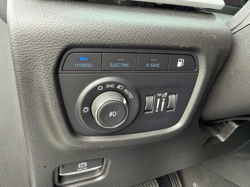 Used 2024 Jeep Grand Cherokee Trailhawk AWD/4WD image 20