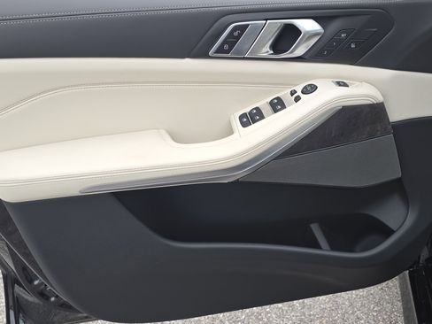 New 2026 BMW X5 sDrive40i w/ M Sport Package image 18