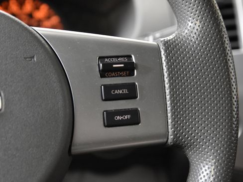 Used 2021 Nissan Frontier SV RWD image 17