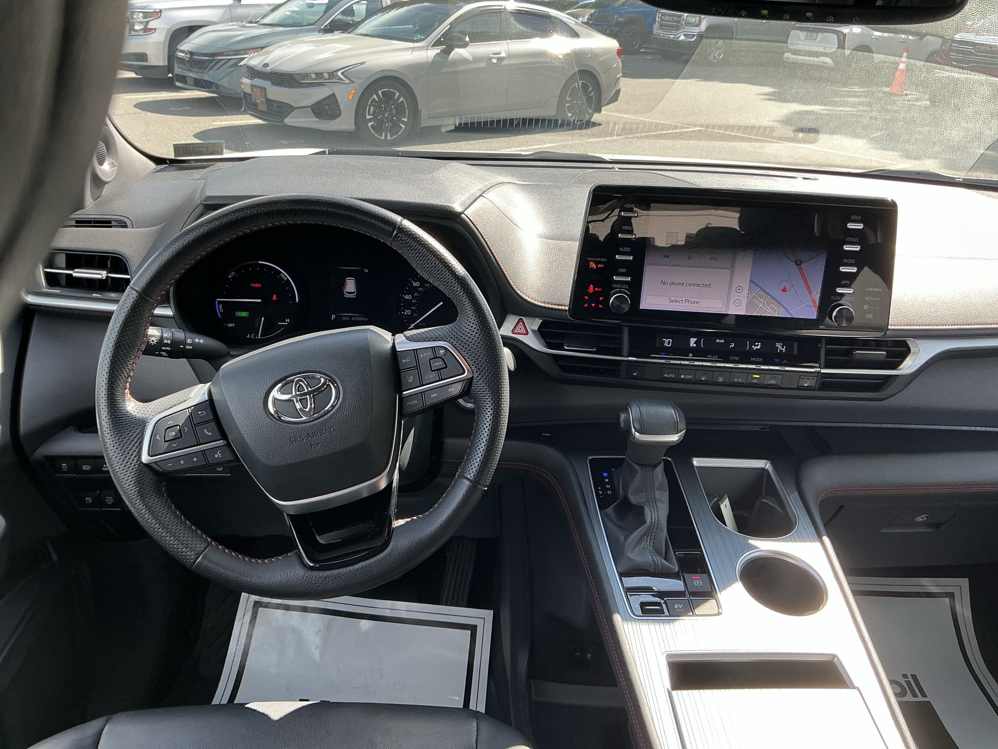 Used 2022 Toyota Sienna XSE w/ XSE Plus Package FWD image 11