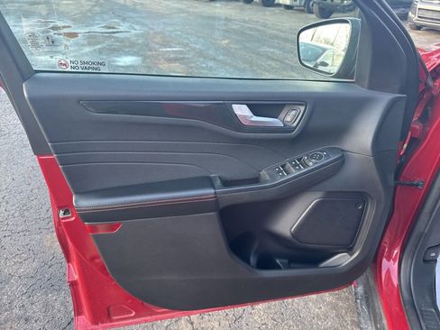 Used 2023 Ford Escape ST-Line w/ Tech Pack #1 image 8