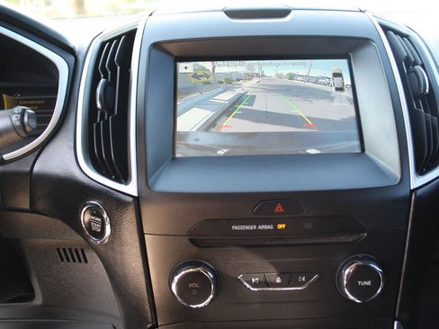 Used 2016 Ford Edge SEL w/ Equipment Group 201A FWD image 16