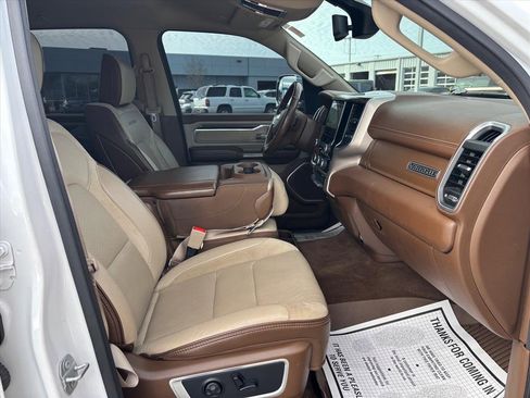 Used 2020 RAM 1500 Laramie image 15