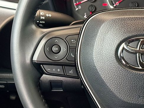 Used 2020 Toyota Corolla SE w/ Carpet Mat Package (TMS) FWD image 11