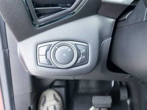 Used 2019 Ford Escape Titanium image 24