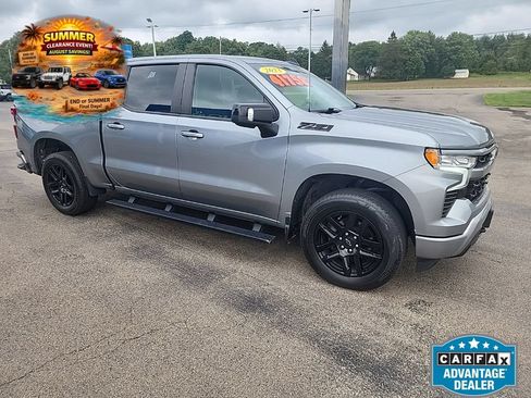 Used 2023 Chevrolet Silverado 1500 RST w/ Convenience Package II AWD/4WD image 1