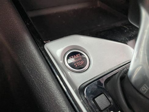 Used 2024 Nissan Altima 2.5 SV FWD image 22