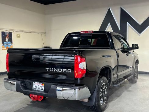 Used 2019 Toyota Tundra SR5 w/ TRD Off Road Package image 5