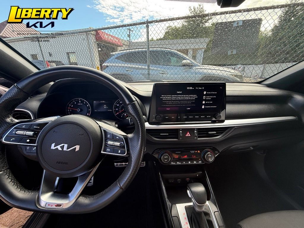 Used 2023 Kia Forte GT-Line w/ GT-Line Premium Package FWD image 12