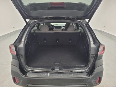 Used 2022 Subaru Outback Premium image 29