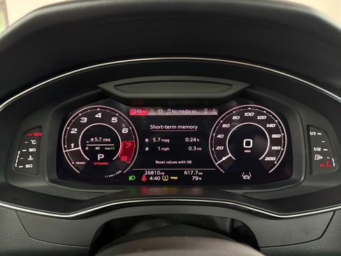 Used 2024 Audi RS 6 performance AWD/4WD image 47