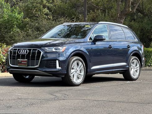 Used 2023 Audi Q7 2.0T Premium AWD/4WD image 9