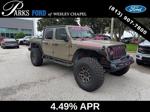 Used 2020 Jeep Gladiator Rubicon AWD/4WD image 3