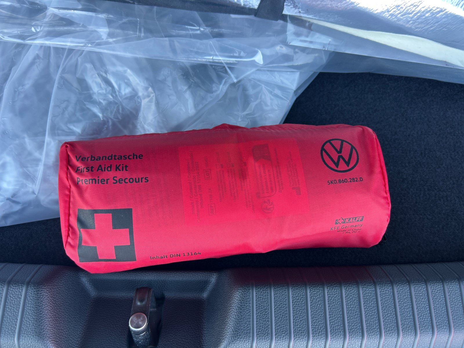 New 2026 Volkswagen GTI SE FWD image 30