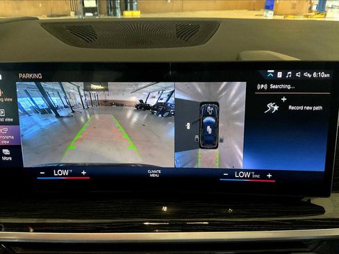 Used 2023 BMW X7 xDrive40i w/ M Sport Package image 23