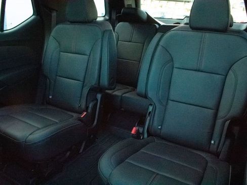 Certified 2024 Chevrolet Traverse RS image 26