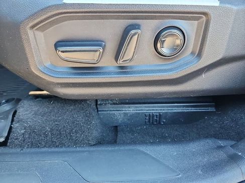 Used 2022 Toyota Tundra Limited image 22