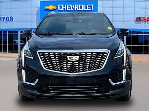 Used 2023 Cadillac XT5 Premium Luxury image 2