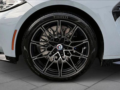 Used 2023 BMW M4 xDrive Competition w/ Executive Package image 9