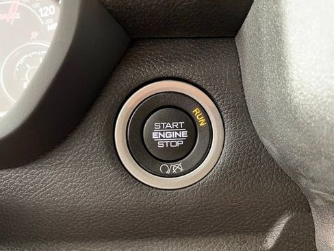 New 2024 RAM 5500 Tradesman w/ Chrome Appearance Group image 19