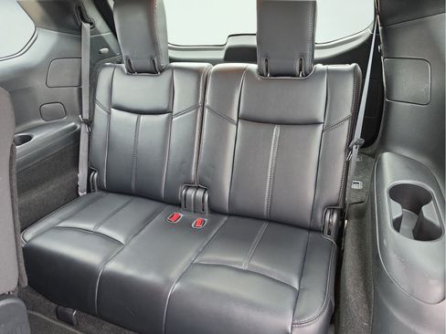 Used 2020 Nissan Pathfinder SL AWD/4WD image 15