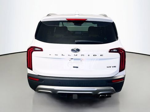 Used 2020 Kia Telluride SX w/ Towing Package FWD image 7