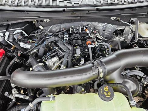 New 2026 Ford Expedition Max Active RWD image 17