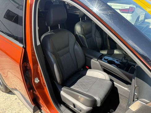 Used 2023 Nissan Rogue Platinum w/ Platinum Premium Package image 8