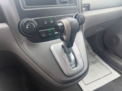 Used 2011 Honda CR-V LX image 19