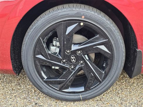 Certified 2026 Hyundai Elantra SEL Sport image 20