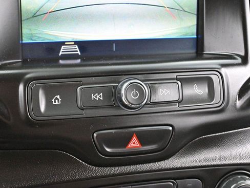 Used 2021 GMC Terrain SLE w/ Elevation Edition FWD image 22